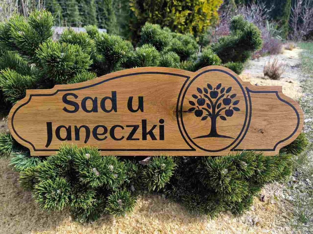 szyld reklamowy drewniany z zywica epoksydowa uv